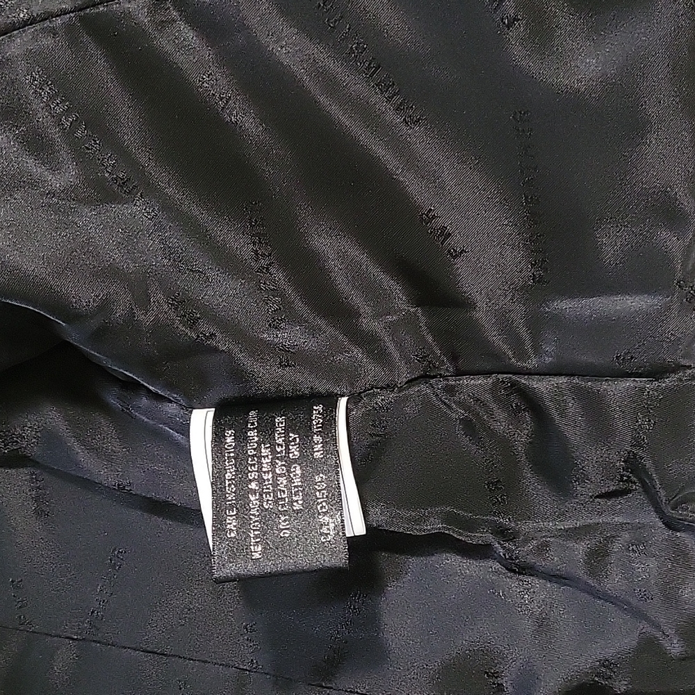 VINTAGE GENUINE LEATHER JACKET - Picture 15 of 16